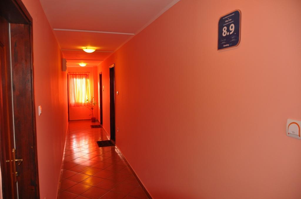 Sobe Tron Palic Hotel Bilik gambar